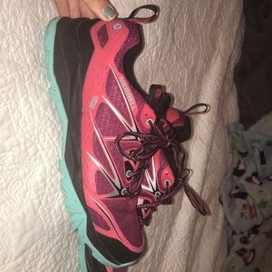 Women’s size 11 Merrell’s